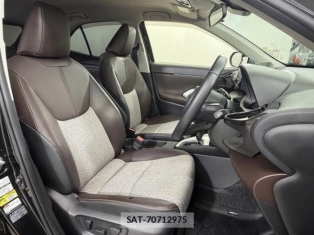 Toyota YARIS CROSS 2021-08 8731401-10