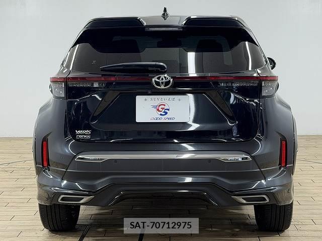 Toyota YARIS CROSS 2021-08 8731401-15