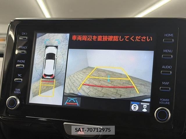 Toyota YARIS CROSS 2021-08 8731401-3