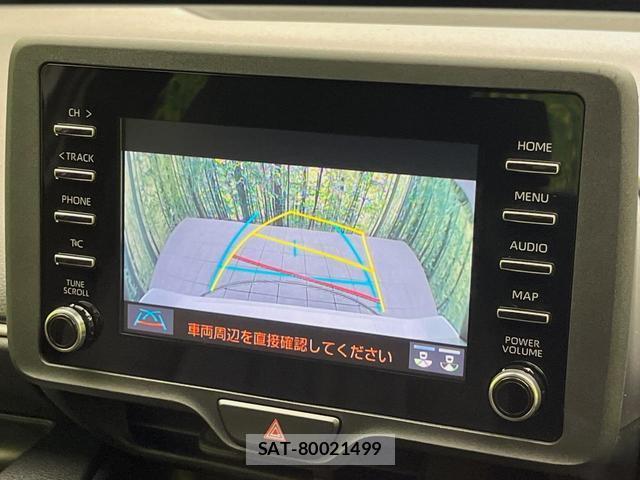 Toyota YARIS 2021-08 8725825-2