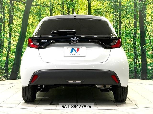 Toyota YARIS 2025-08 8726280-14
