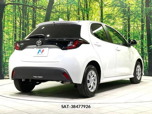 Toyota YARIS 2025-08 8726280-16