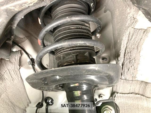 Toyota YARIS 2025-08 8726280-18