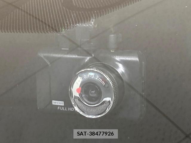 Toyota YARIS 2025-08 8726280-6
