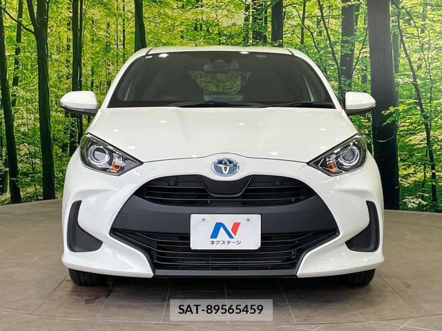 Toyota YARIS 2023-08 8726444-13