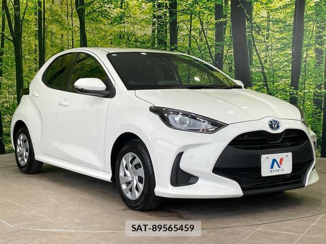 Toyota YARIS 2023-08 8726444-15