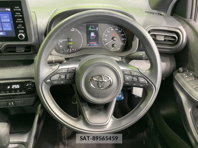 Toyota YARIS 2023-08 8726444-7