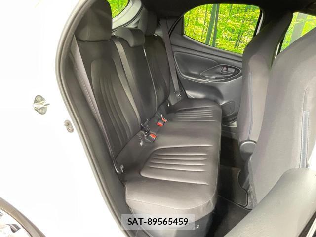 Toyota YARIS 2023-08 8726444-9