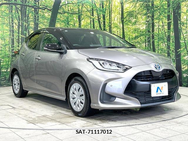Toyota YARIS 2023-03 8727891-15