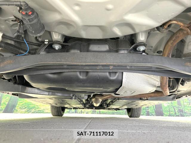 Toyota YARIS 2023-03 8727891-18