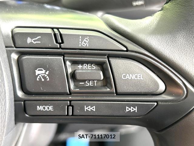 Toyota YARIS 2023-03 8727891-3