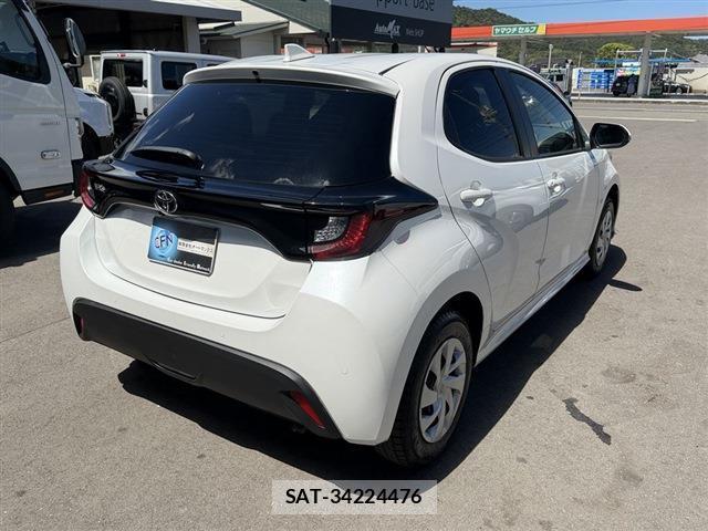 Toyota YARIS 2024-05 8728977-1