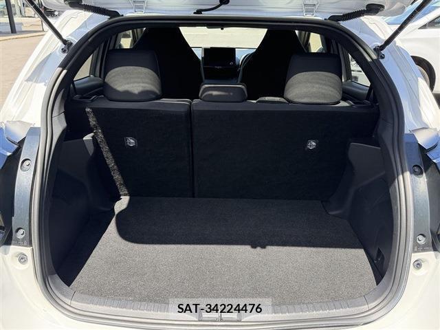 Toyota YARIS 2024-05 8728977-10