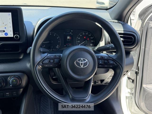 Toyota YARIS 2024-05 8728977-15