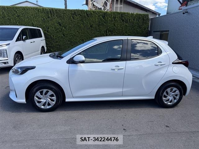Toyota YARIS 2024-05 8728977-2