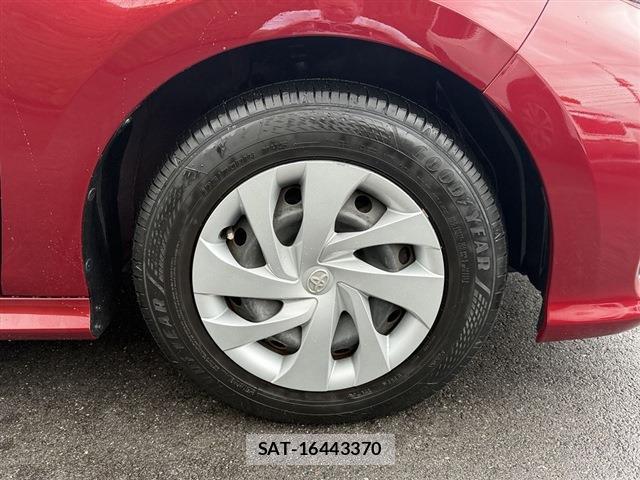 Toyota YARIS 2021-07 8728979-11