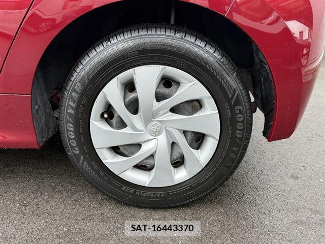 Toyota YARIS 2021-07 8728979-13