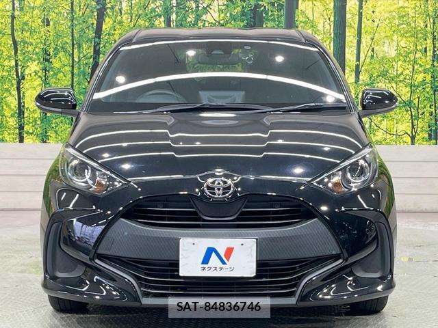Toyota YARIS 2021-09 8730372-13