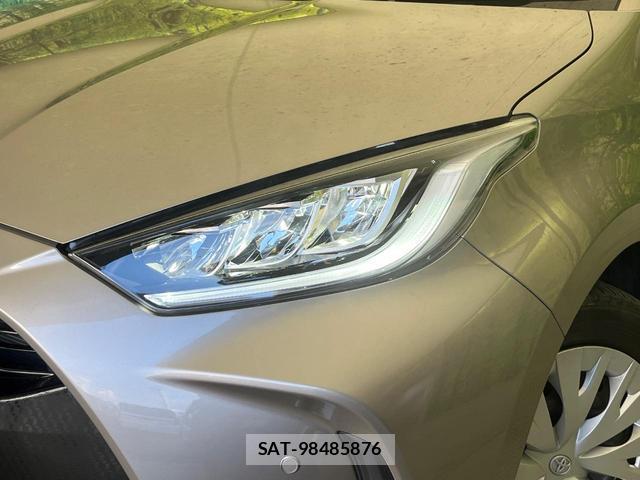 Toyota YARIS 2023-12 8730817-11