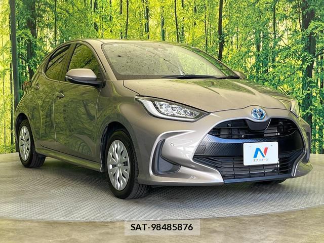 Toyota YARIS 2023-12 8730817-14