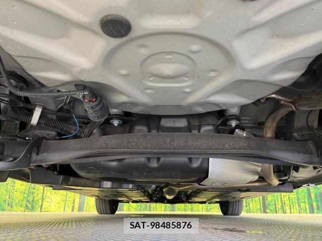 Toyota YARIS 2023-12 8730817-17