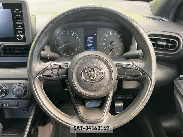 Toyota YARIS 2023-07 8730830-10