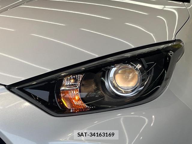 Toyota YARIS 2023-07 8730830-11