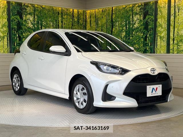 Toyota YARIS 2023-07 8730830-15