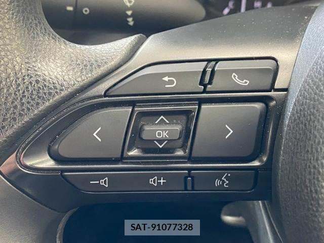 Toyota YARIS 2021-07 8731369-6
