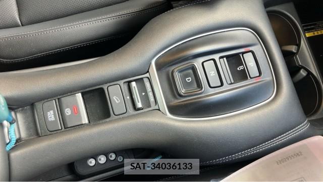 Honda ZR-V 2023-12 8729602-14