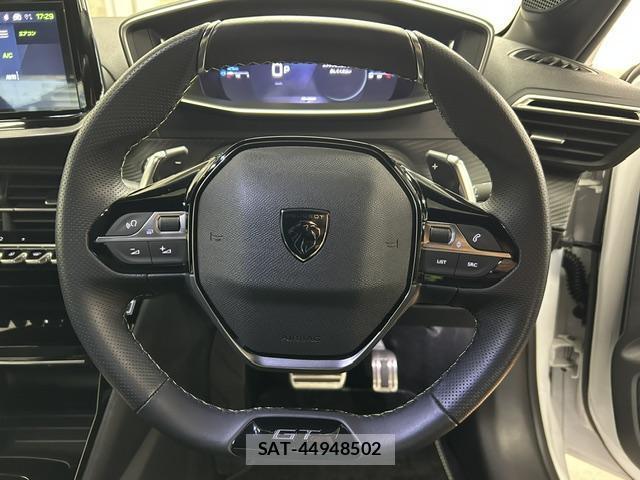 Peugeot 208 2025-04 8753417-10
