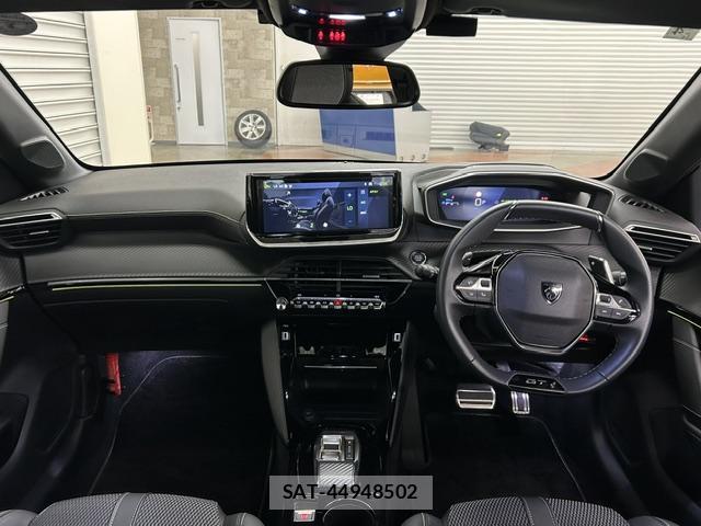 Peugeot 208 2025-04 8753417-7