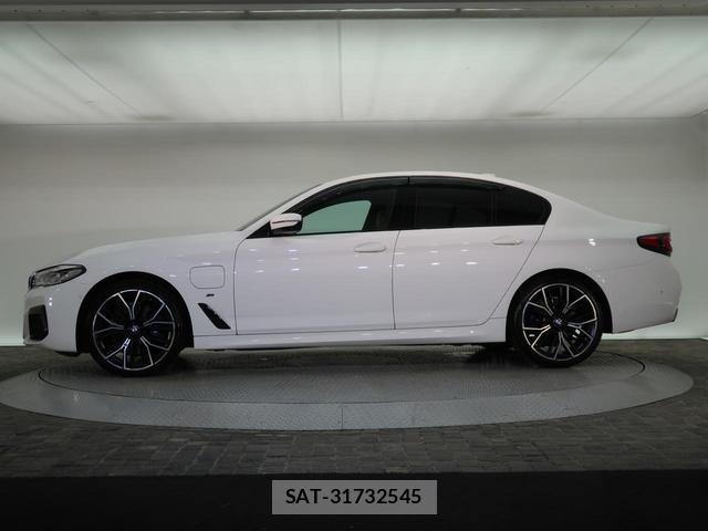 Bmw 5 SERIES 2021-05 8752424-18