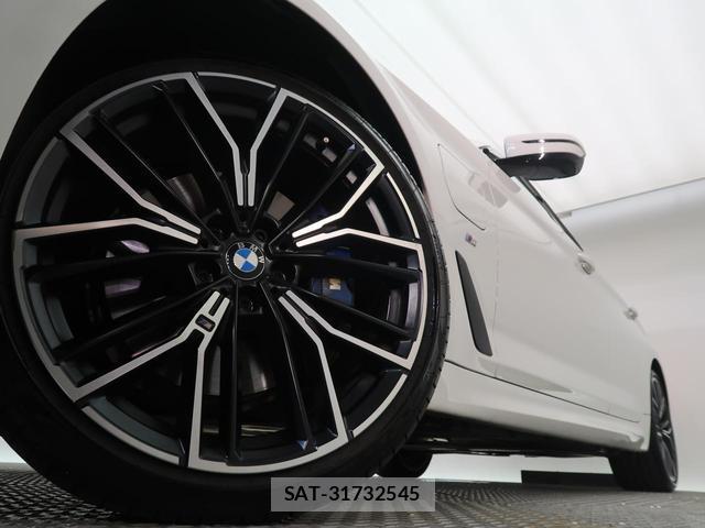 Bmw 5 SERIES 2021-05 8752424-3