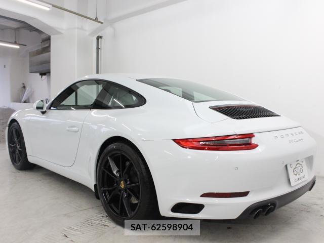 Porsche 911 2019-03 8753850-6