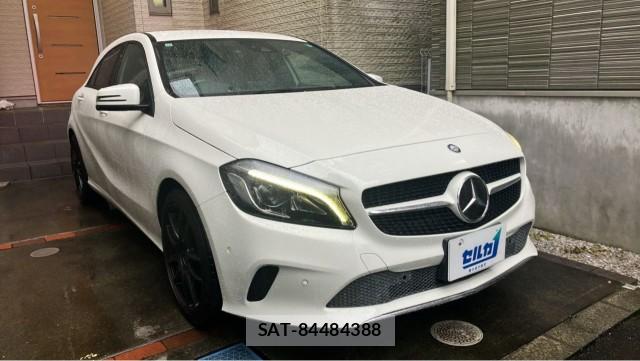 Mercedes Benz A-CLASS 2016-03 8753639-11