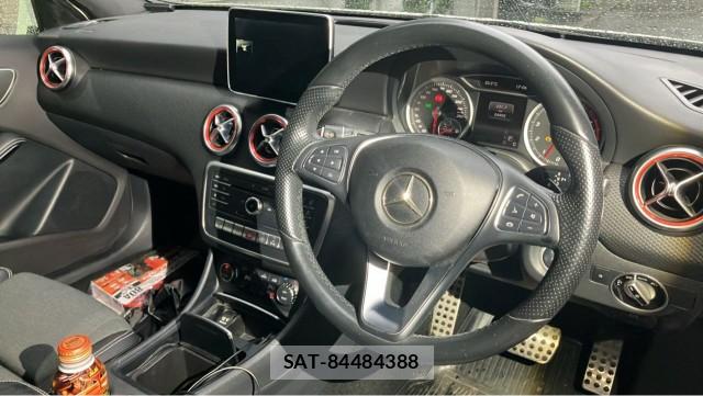 Mercedes Benz A-CLASS 2016-03 8753639-2