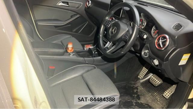 Mercedes Benz A-CLASS 2016-03 8753639-5