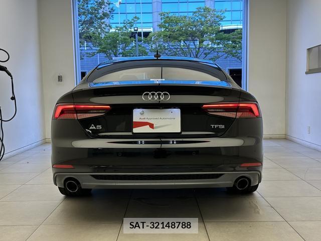 Audi A5 2018-05 8753530-15
