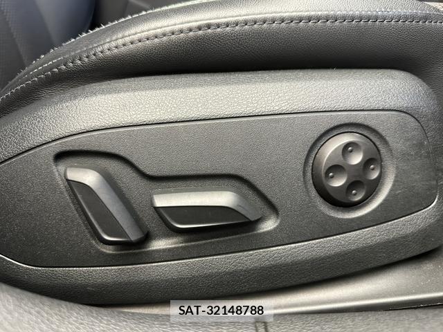 Audi A5 2018-05 8753530-8