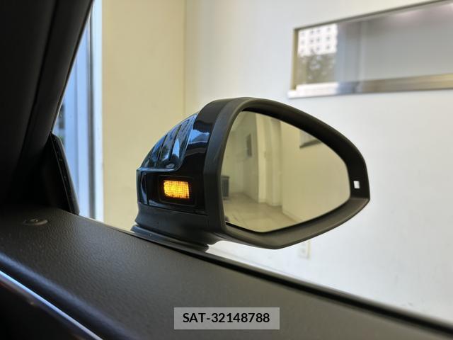 Audi A5 2018-05 8753530-9