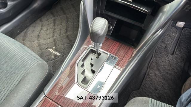 Toyota ALLION 2016-08 8753656-14