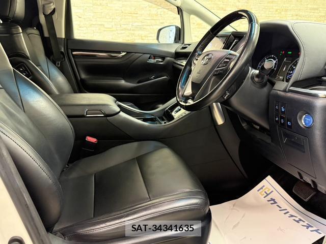 Toyota ALPHARD HYBRID 2019-05 8753951-9