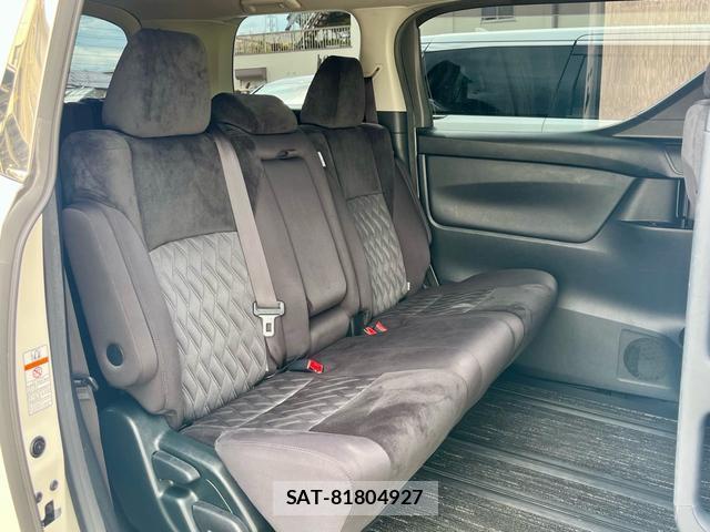 Toyota ALPHARD 2019-04 8752845-12