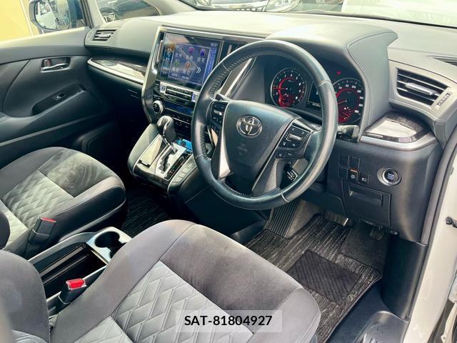 Toyota ALPHARD 2019-04 8752845-19