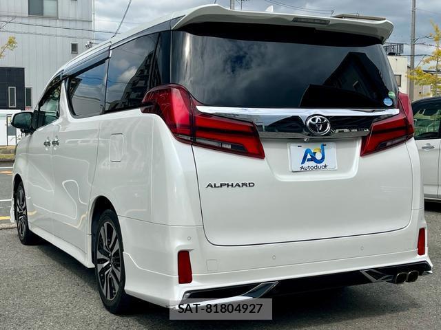 Toyota ALPHARD 2019-04 8752845-4