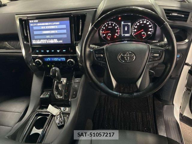 Toyota ALPHARD 2019-11 8752870-2