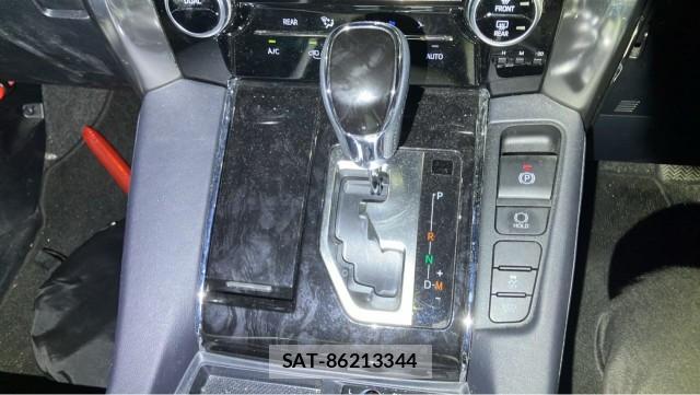 Toyota ALPHARD 2022-04 8753568-14