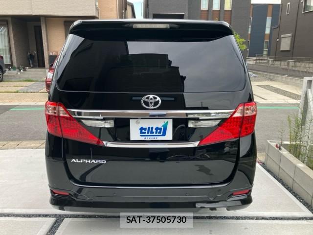 Toyota ALPHARD 2013-08 8753579-1