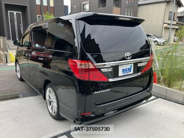 Toyota ALPHARD 2013-08 8753579-13